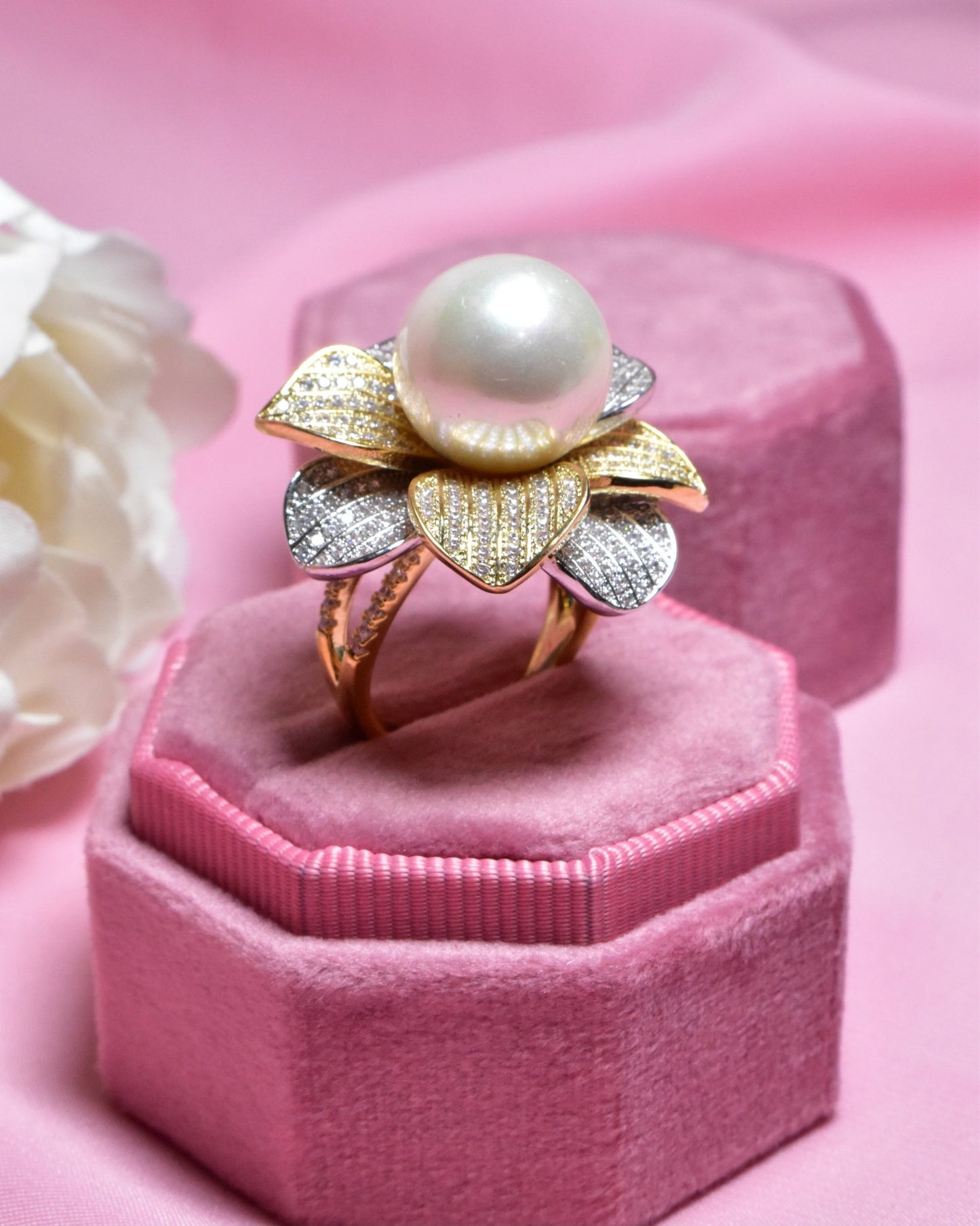 Hulwah Pearl 2tone Ring