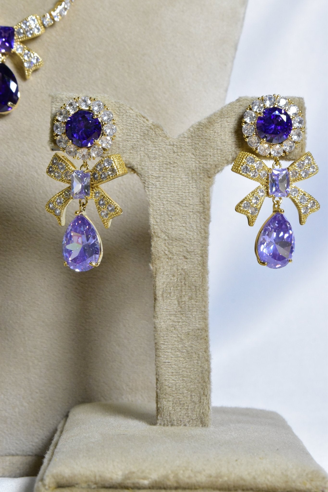 Tawfiq Necklace Earrings Set