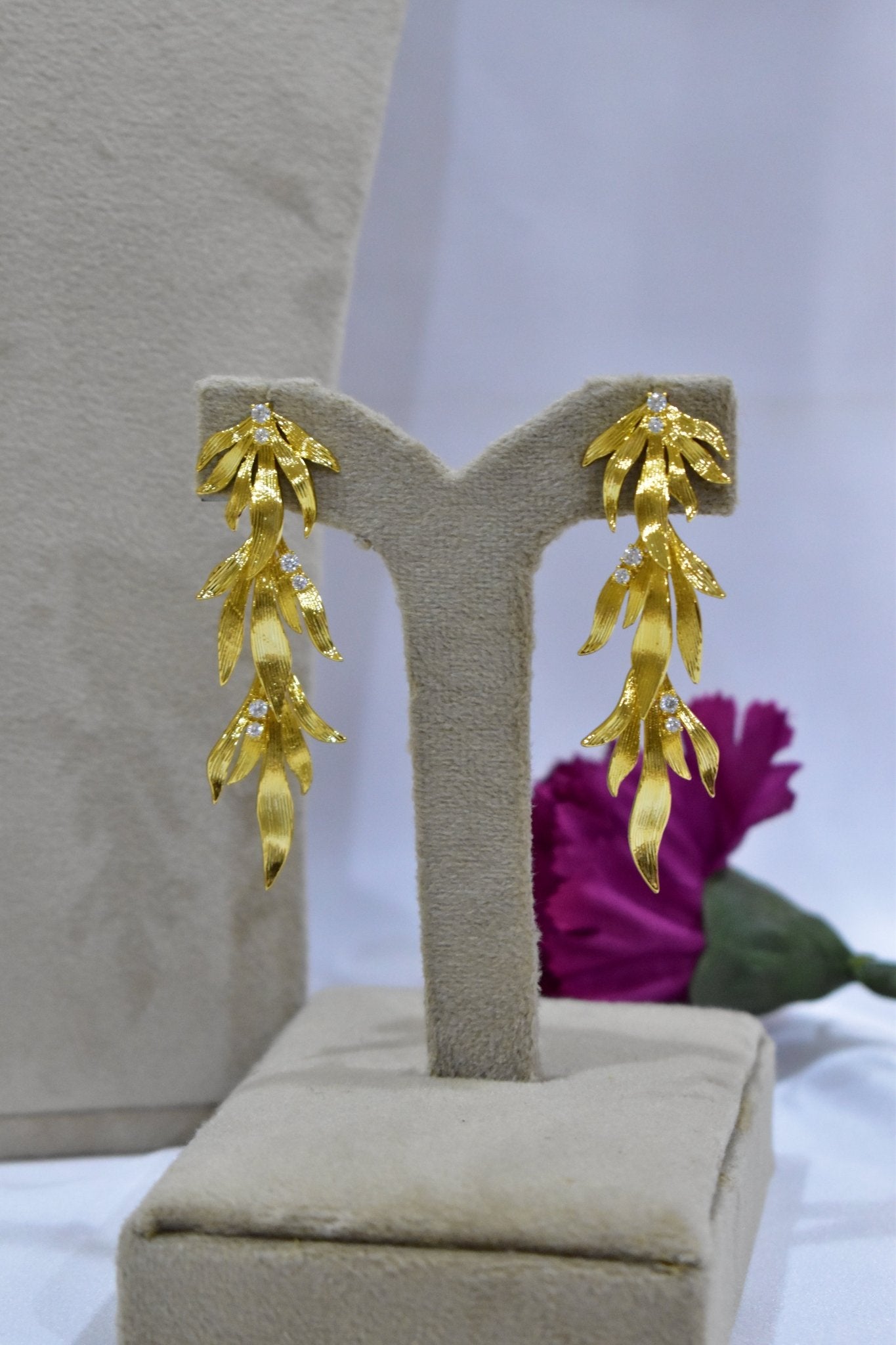 Nahidah Necklace Earrings Set