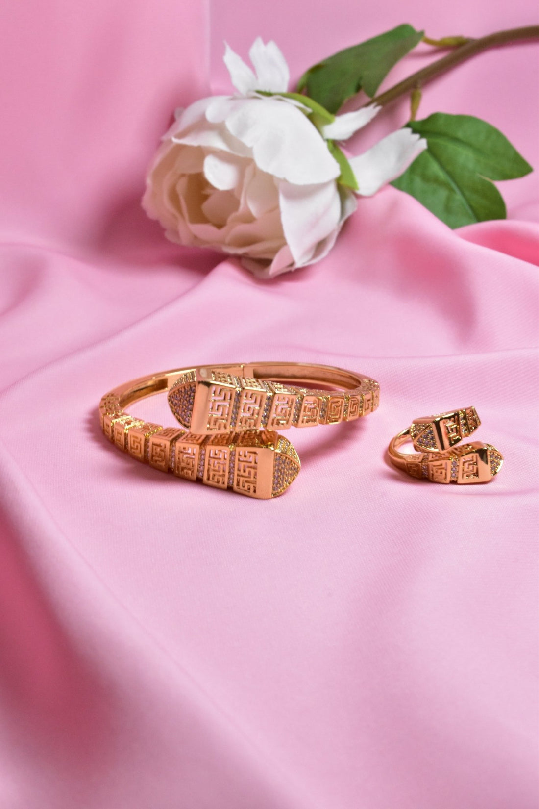 Masayil Unique Bracelet Ring Set 1