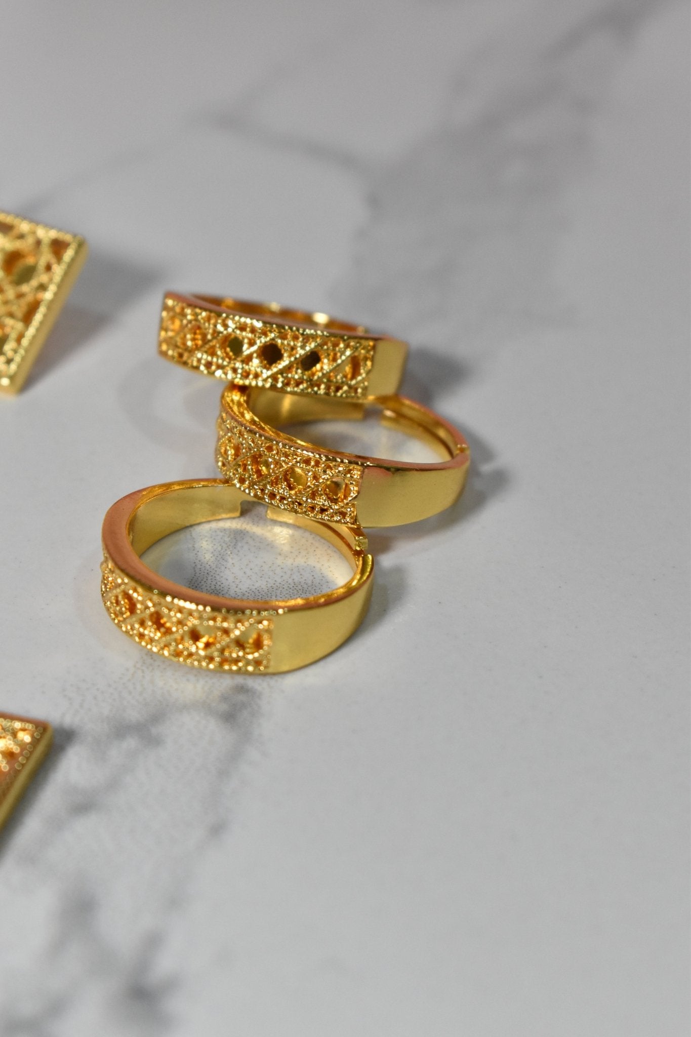 Azza Gorgeous Golden Set
