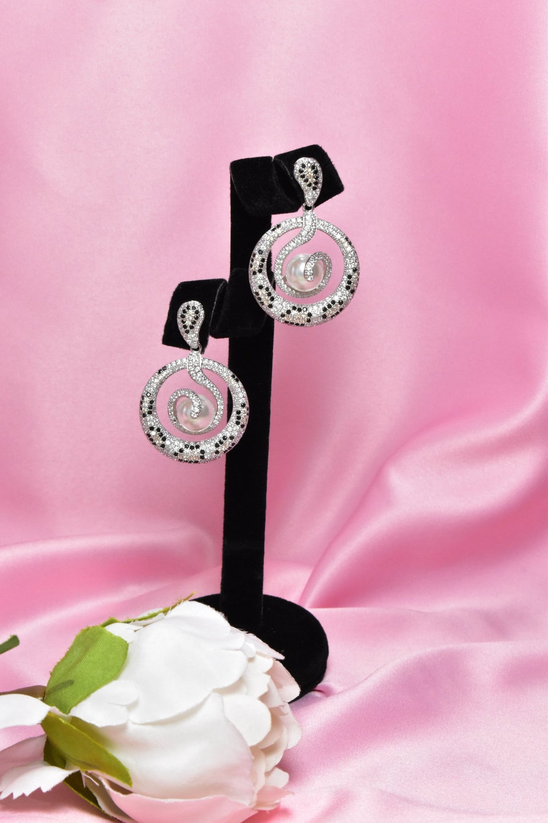 Wijdan Unique Earrings 3