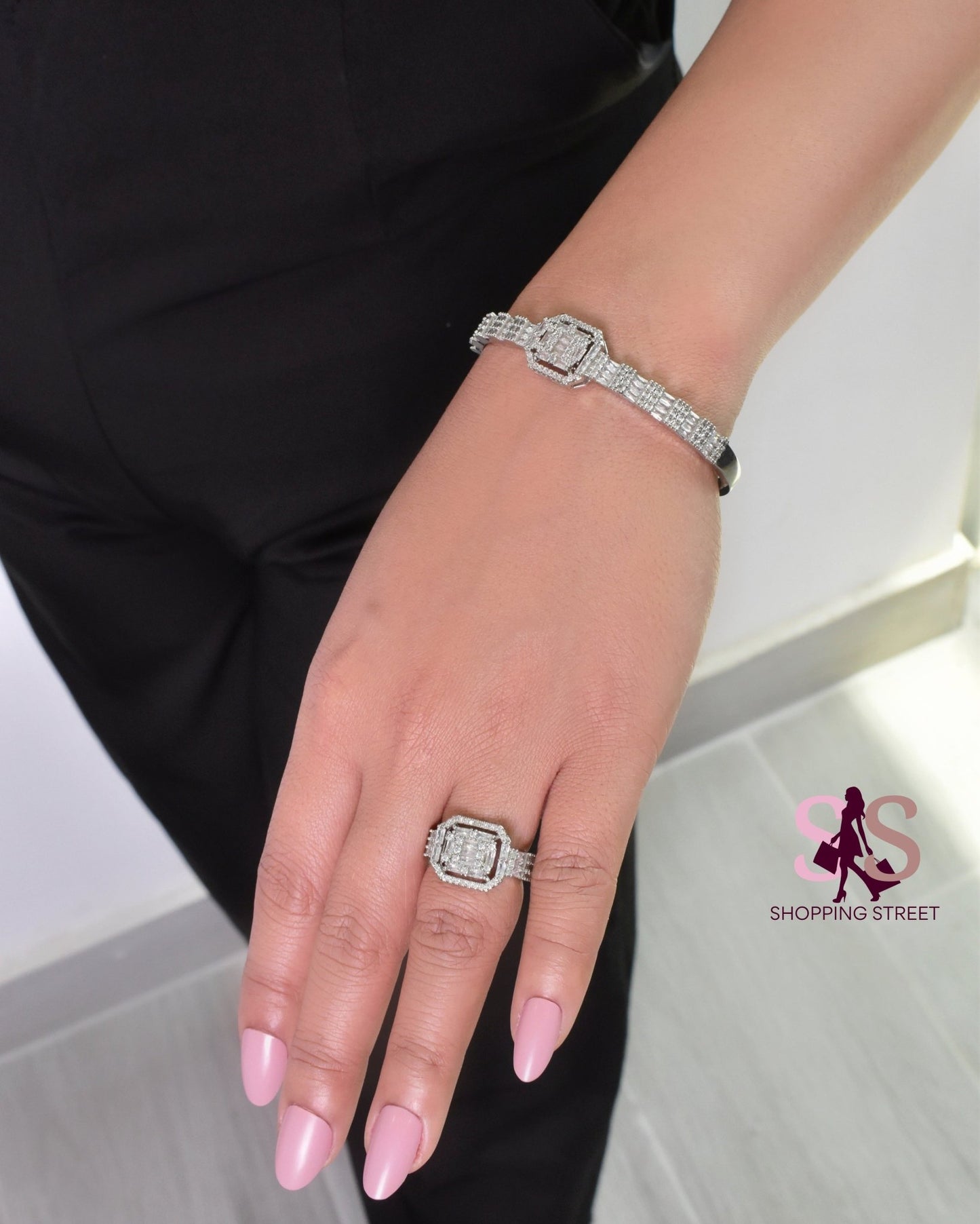 Raneem Bracelet Ring set