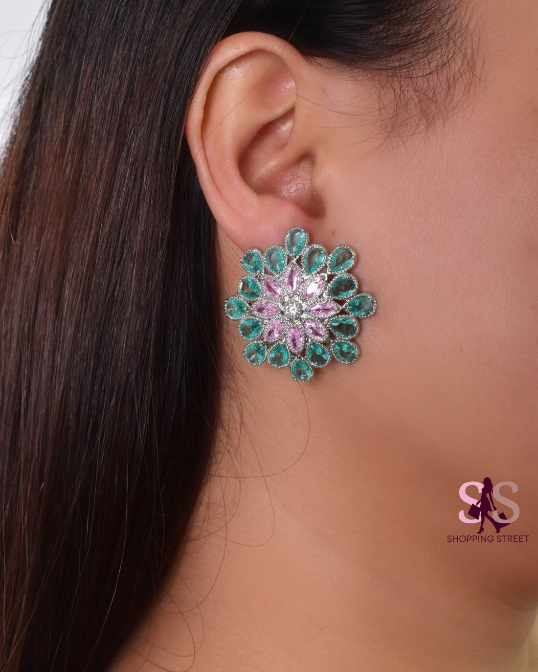 Malika Earrings 1