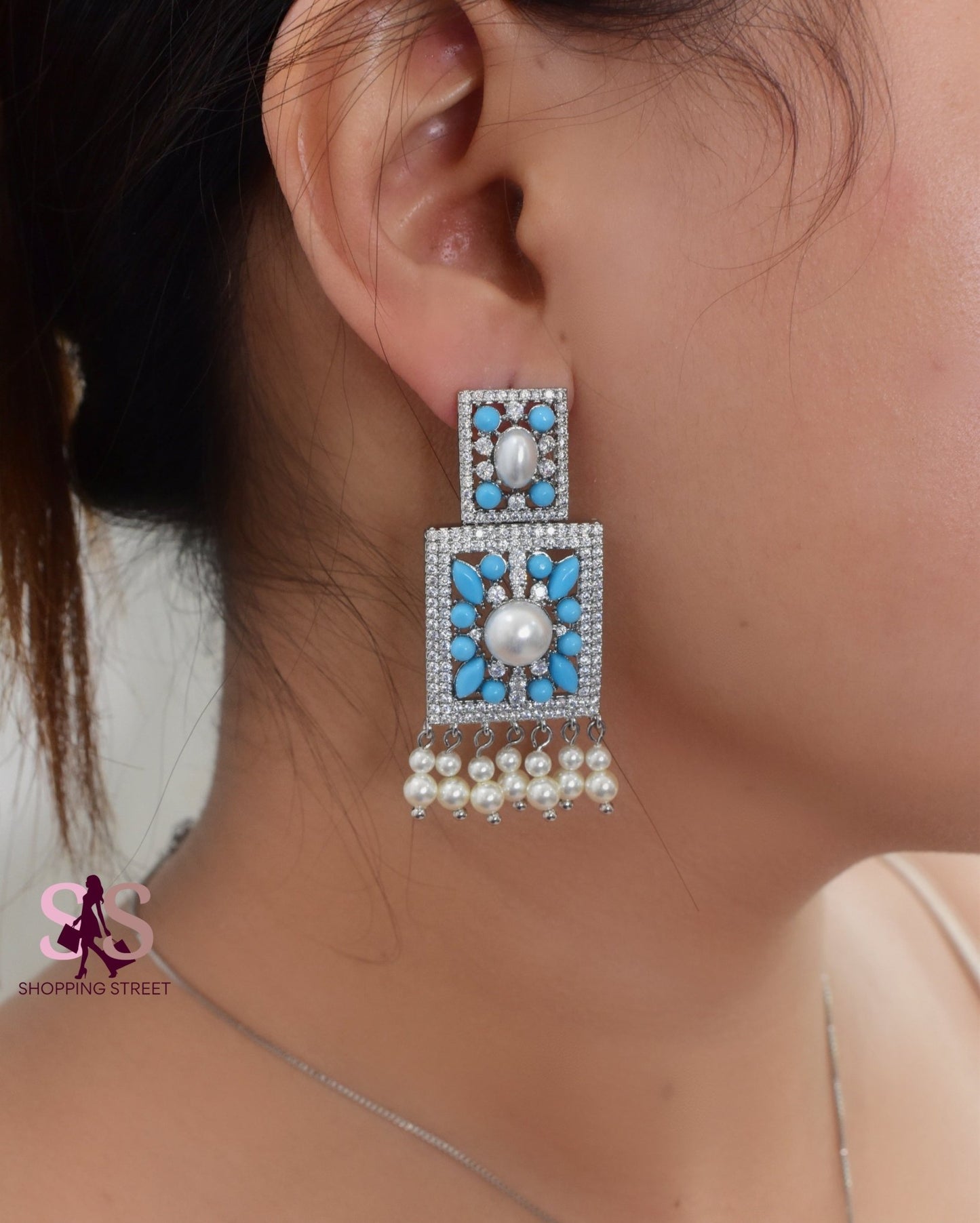 Enchanted Heirloom Blue Necklace Earrings set