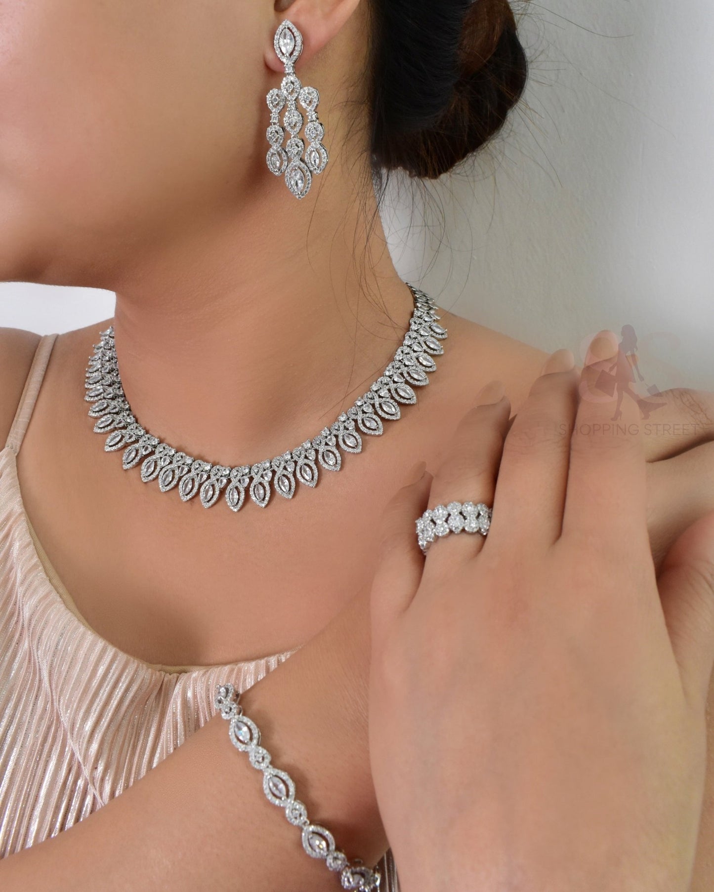 Timeless Elegance Set