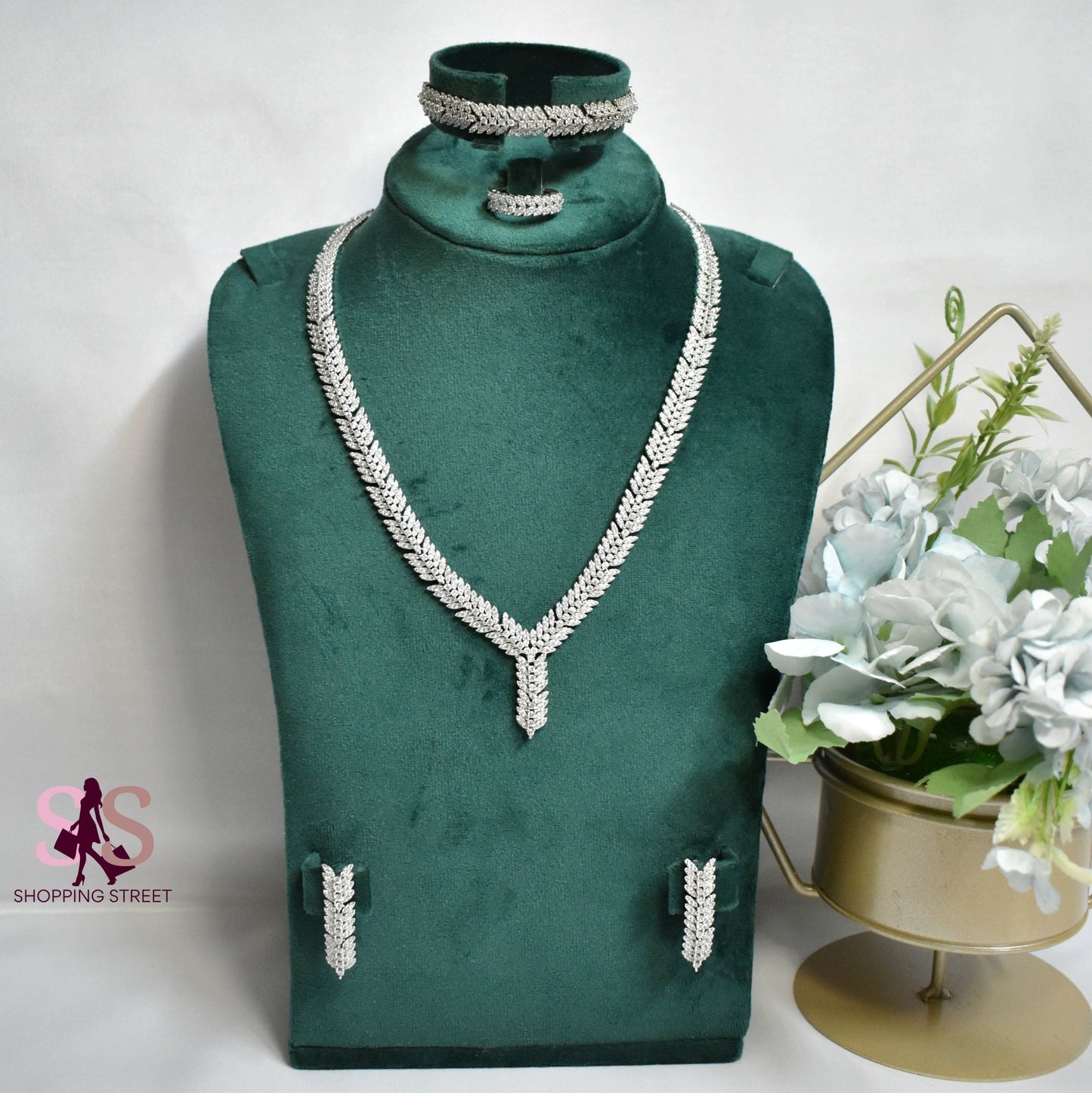 Anwar Set