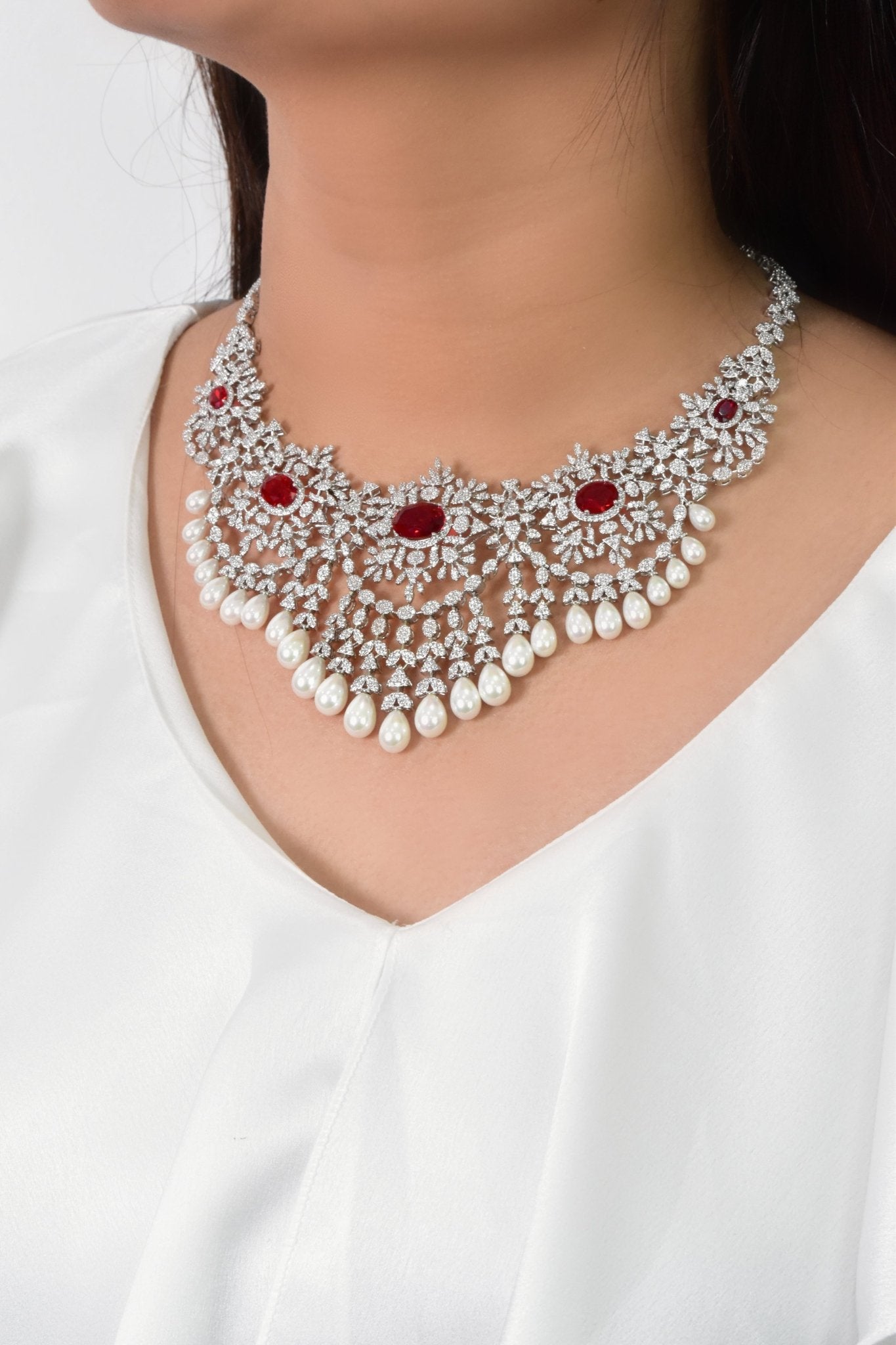 Nayzum Gorgeous Pearl Set