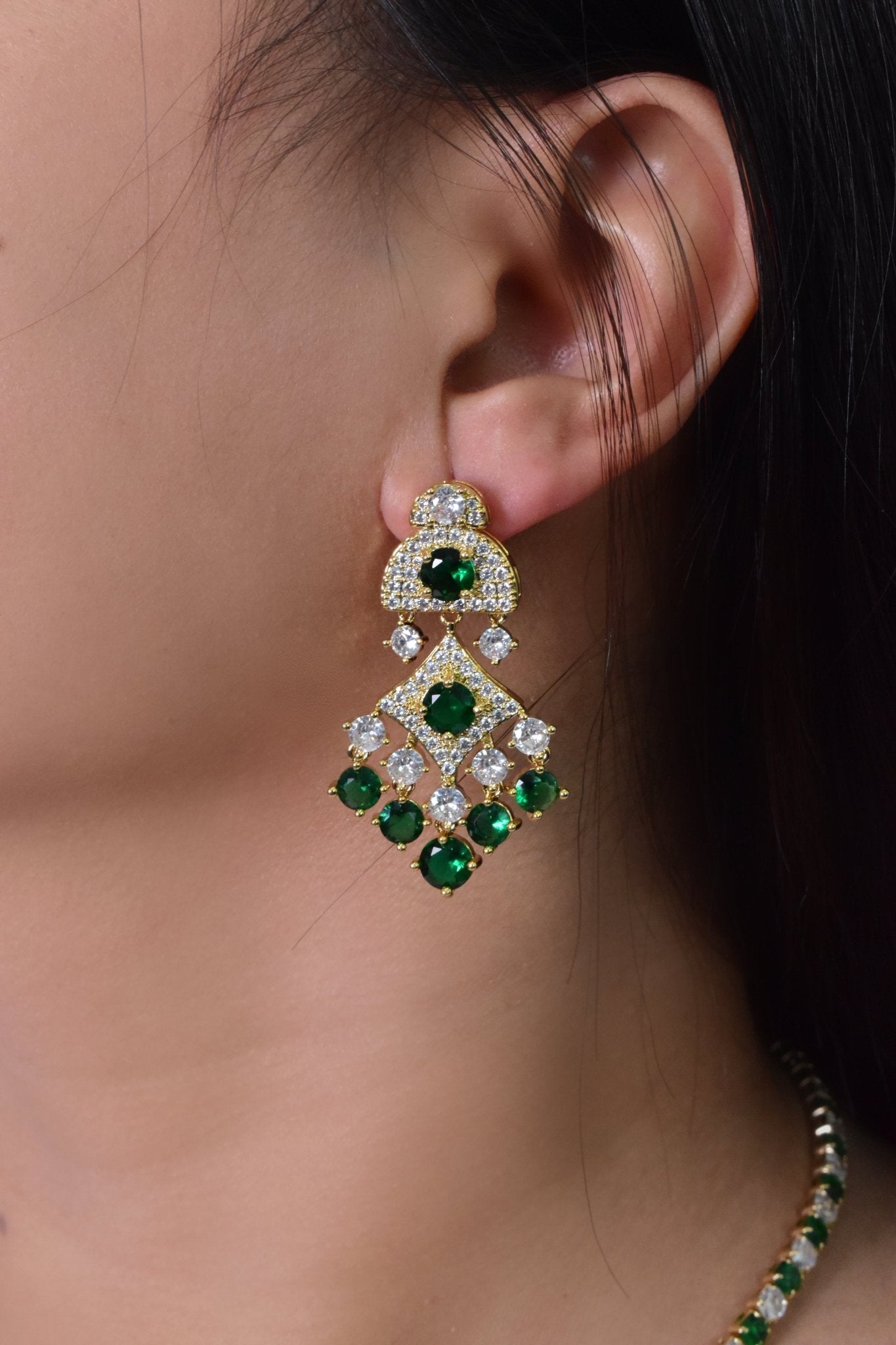 Mahyarah Newcastle Earrings Set
