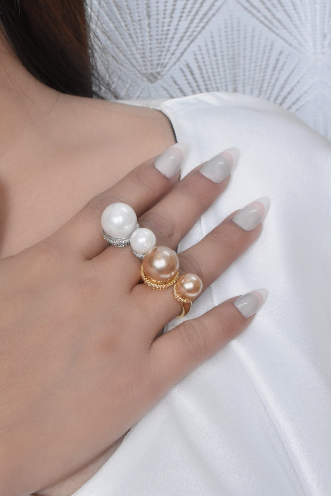 Dina Elegant Pearl Ring 6