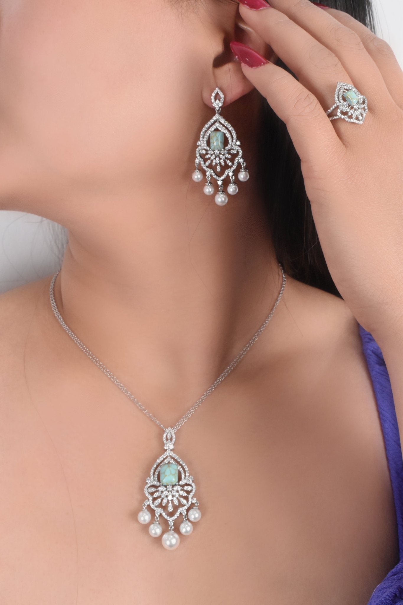 Lina Pearl Set