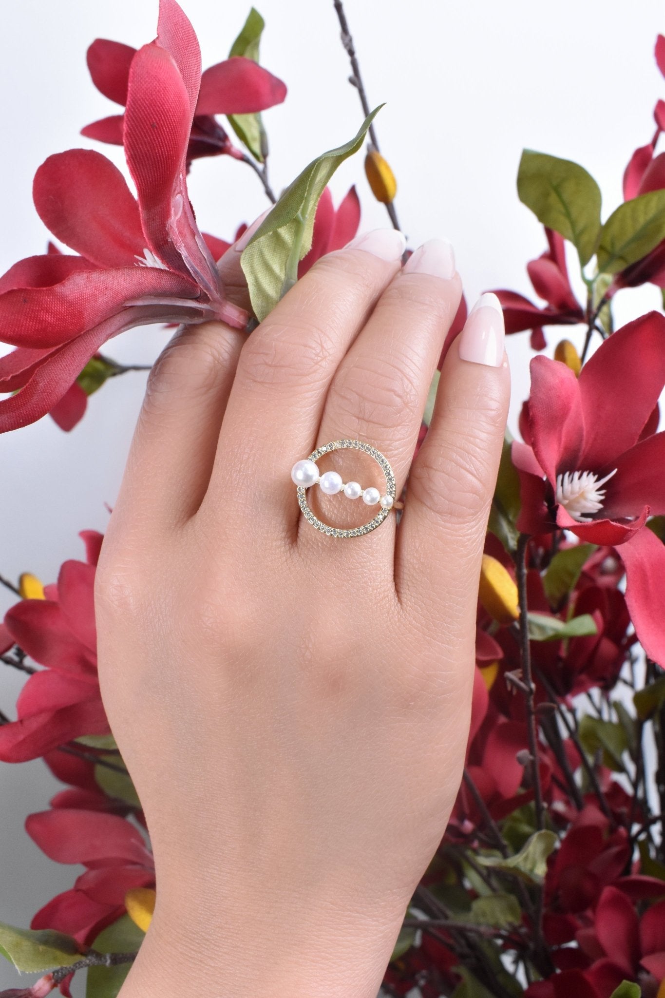 Alvara Pearl Ring
