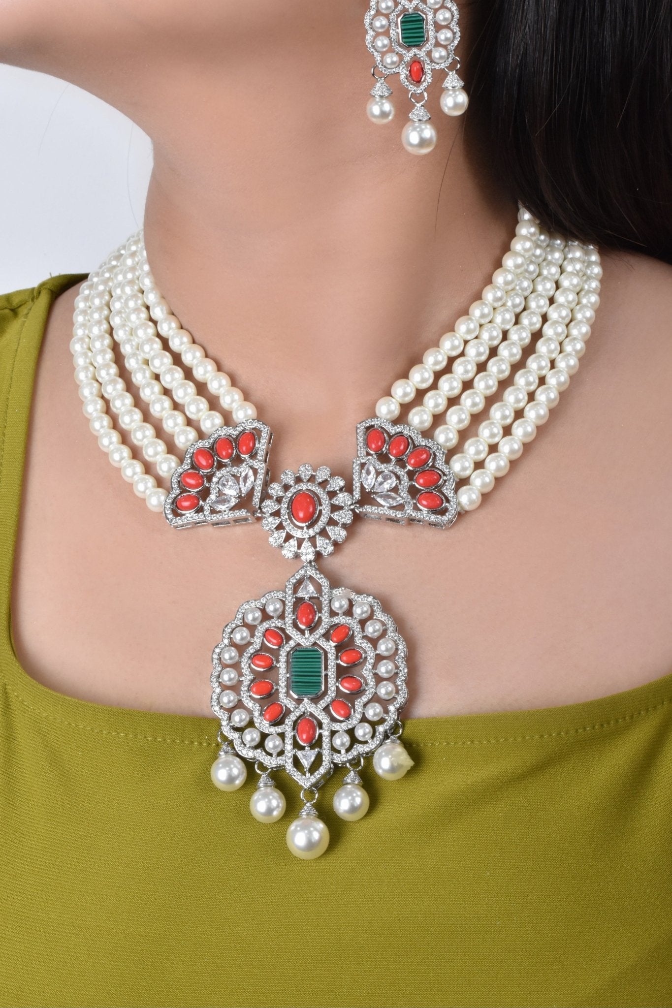 Geovanna Pearl Set