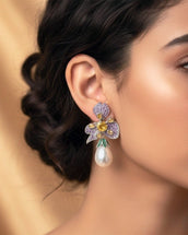Mizan Beautiful Pearl Earrings 1