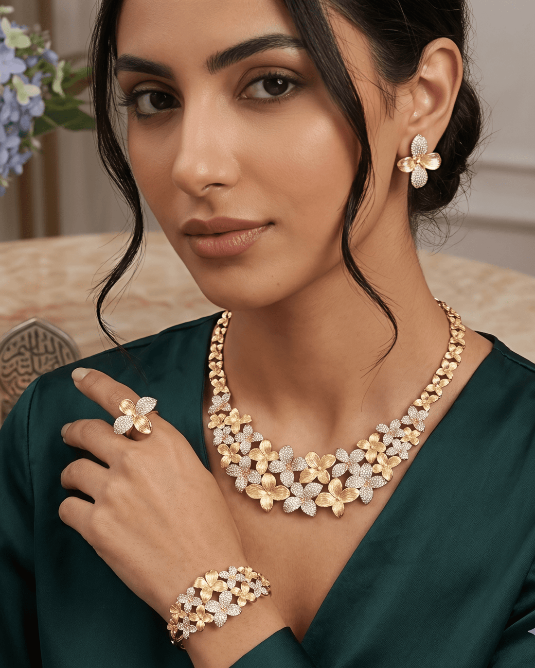 Saliha Gorgeous Set 1