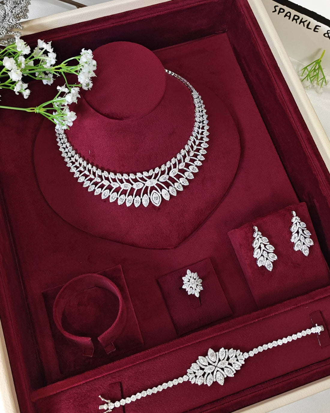 Blaise Sparkling Set — Jewelry Set, Kuwait — 1