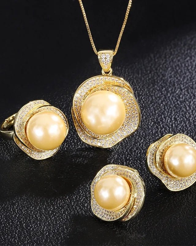 Zoya Golden Pearl Beauty — Necklace, Kuwait — 2