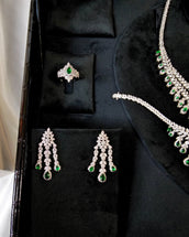 Zelie Green Set — Jewelry Set, Kuwait — 3