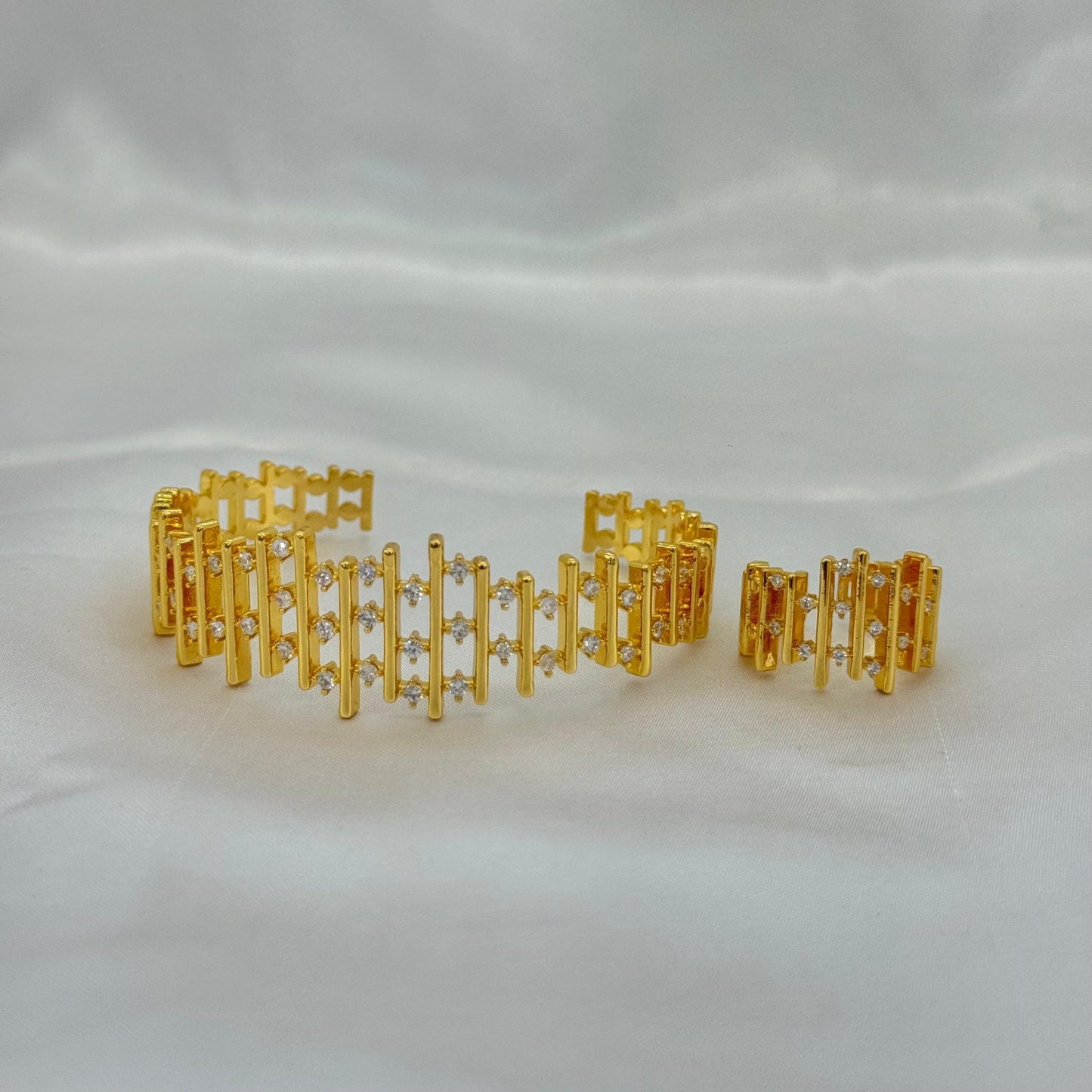 Isla Bracelet Ring Set