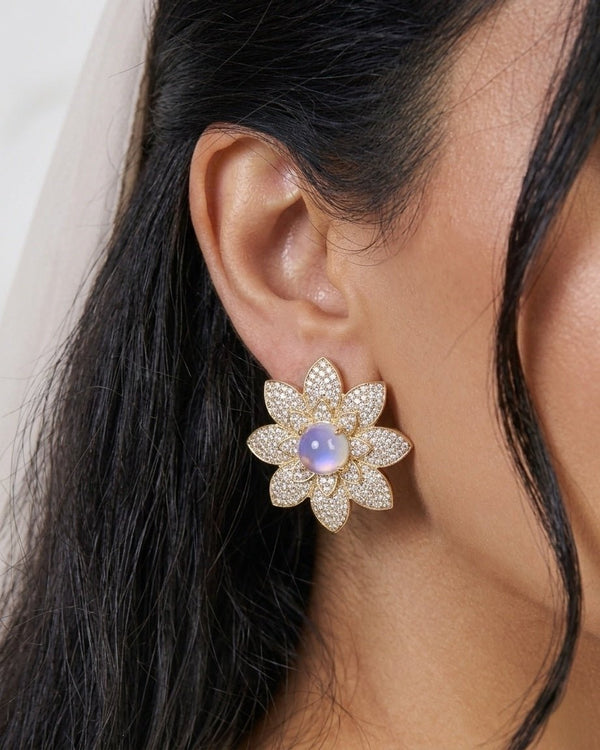Lamis Star Earrings — Earrings, Kuwait