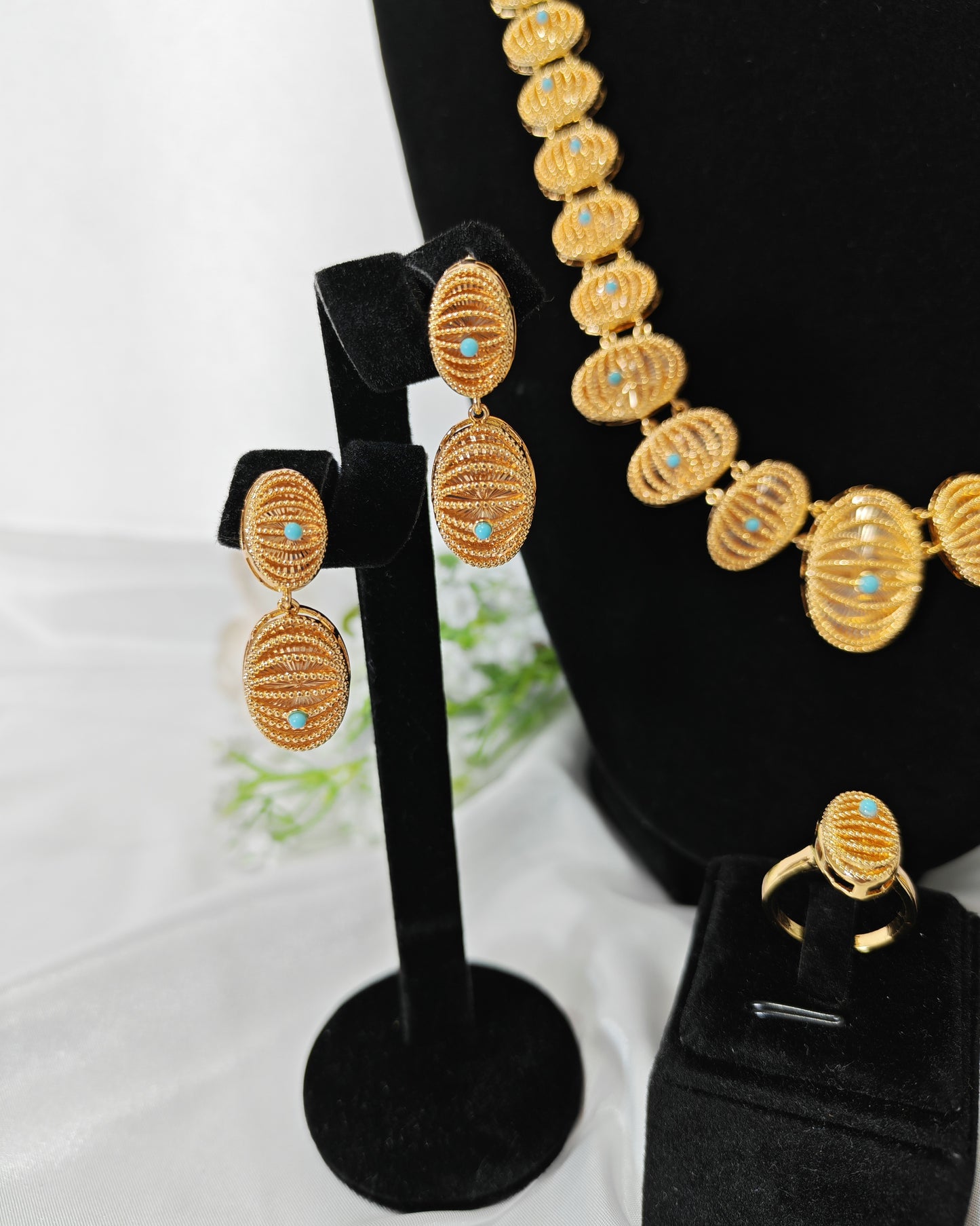Hania Long Necklace Set