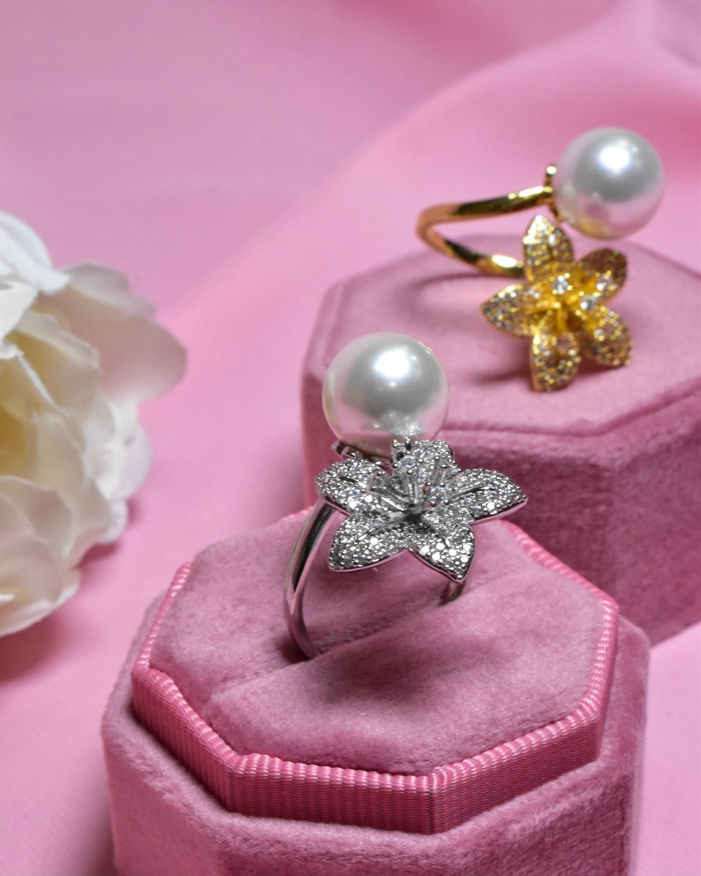 Mawdah Pearl Rings