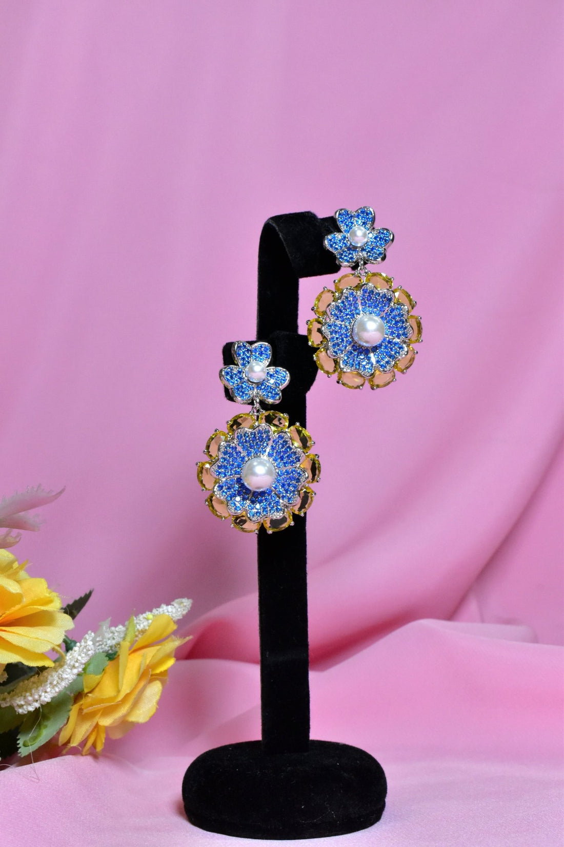 Shaheen Dangling Earrings 2