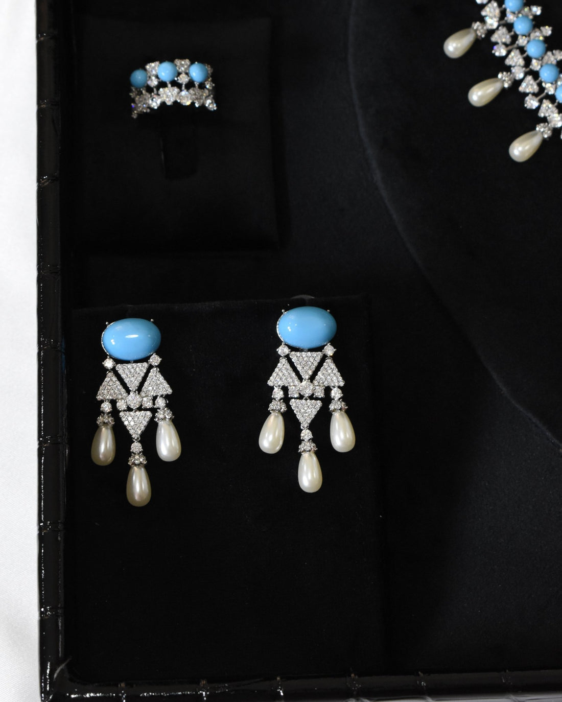 Emma Gorgeous Pearl Set — Jewelry Set, Kuwait — 4