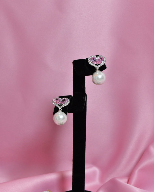 Malak Dainty Heart Pearl Earrings