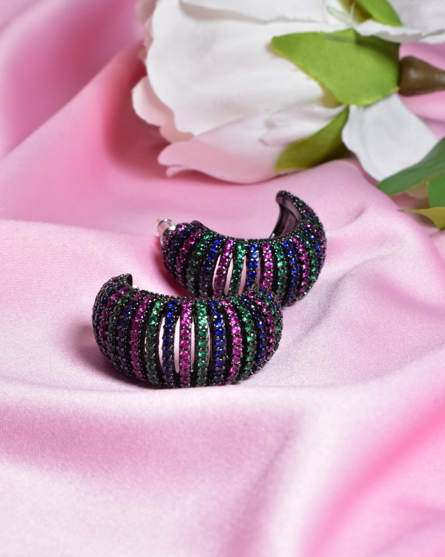 Nourah Classy Earrings