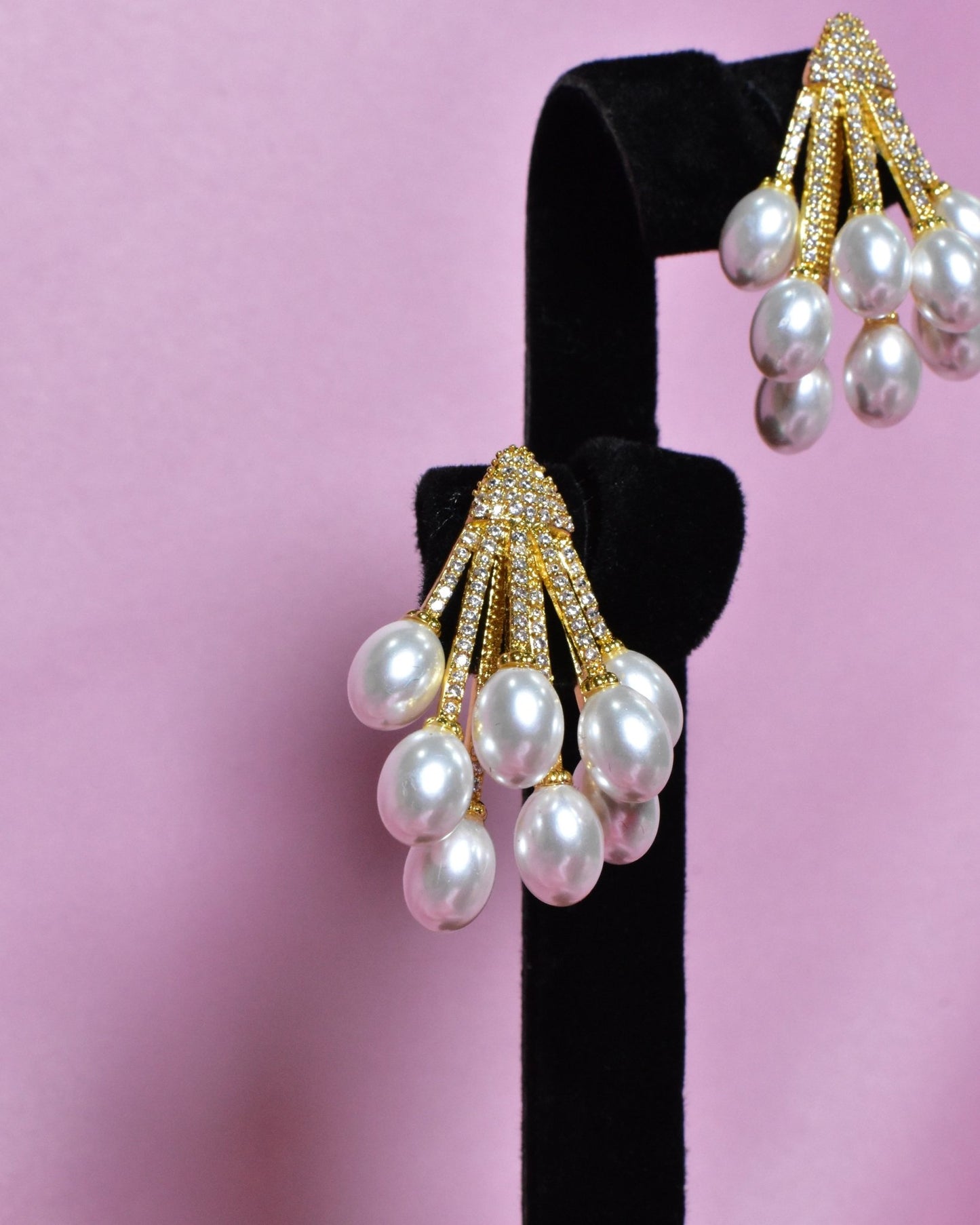 Talai Grapes Pearl Earrings