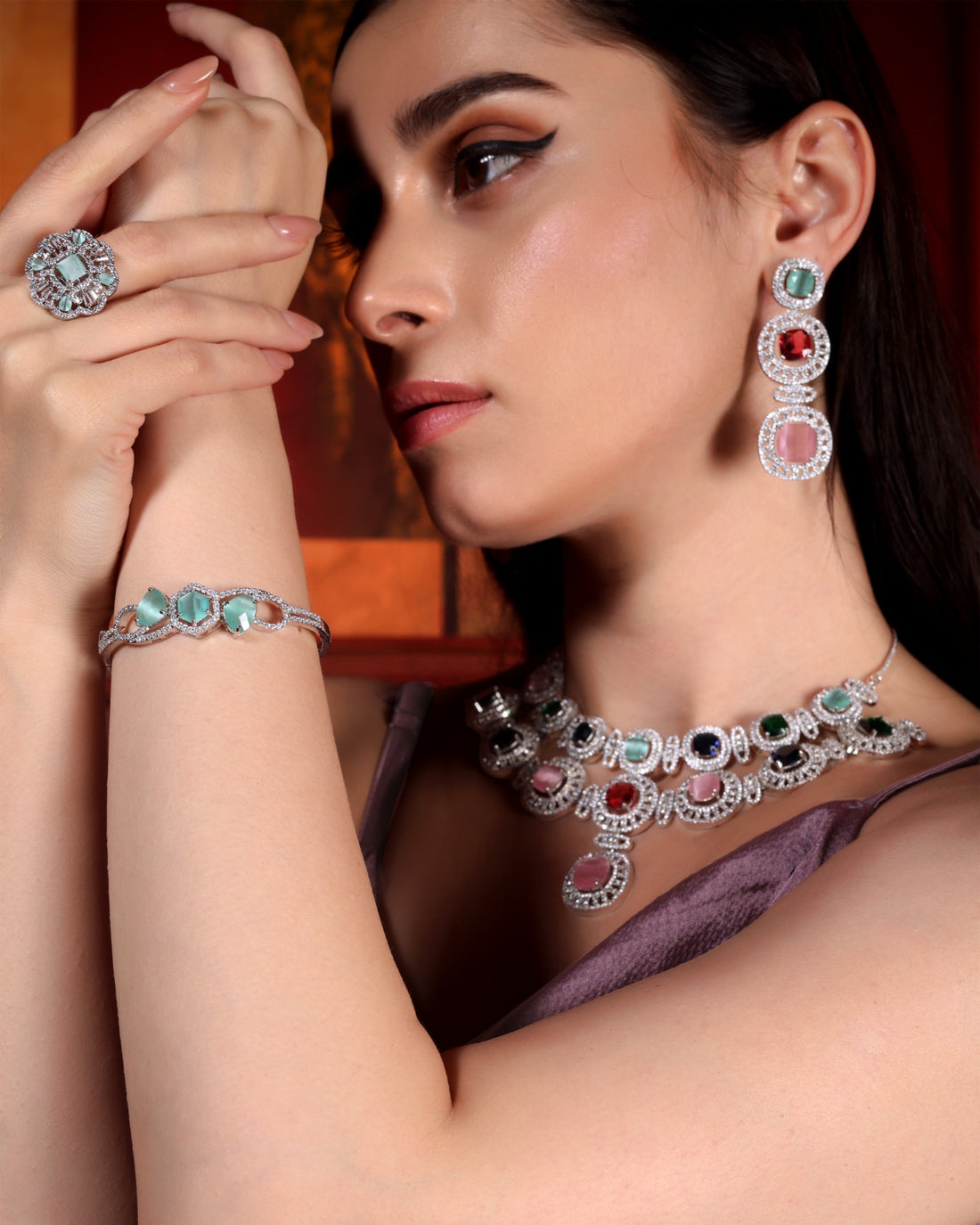 Isabella Luxurious Set 4