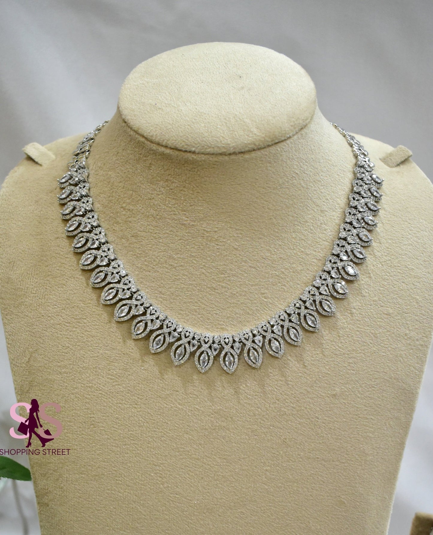 Timeless Elegance Set