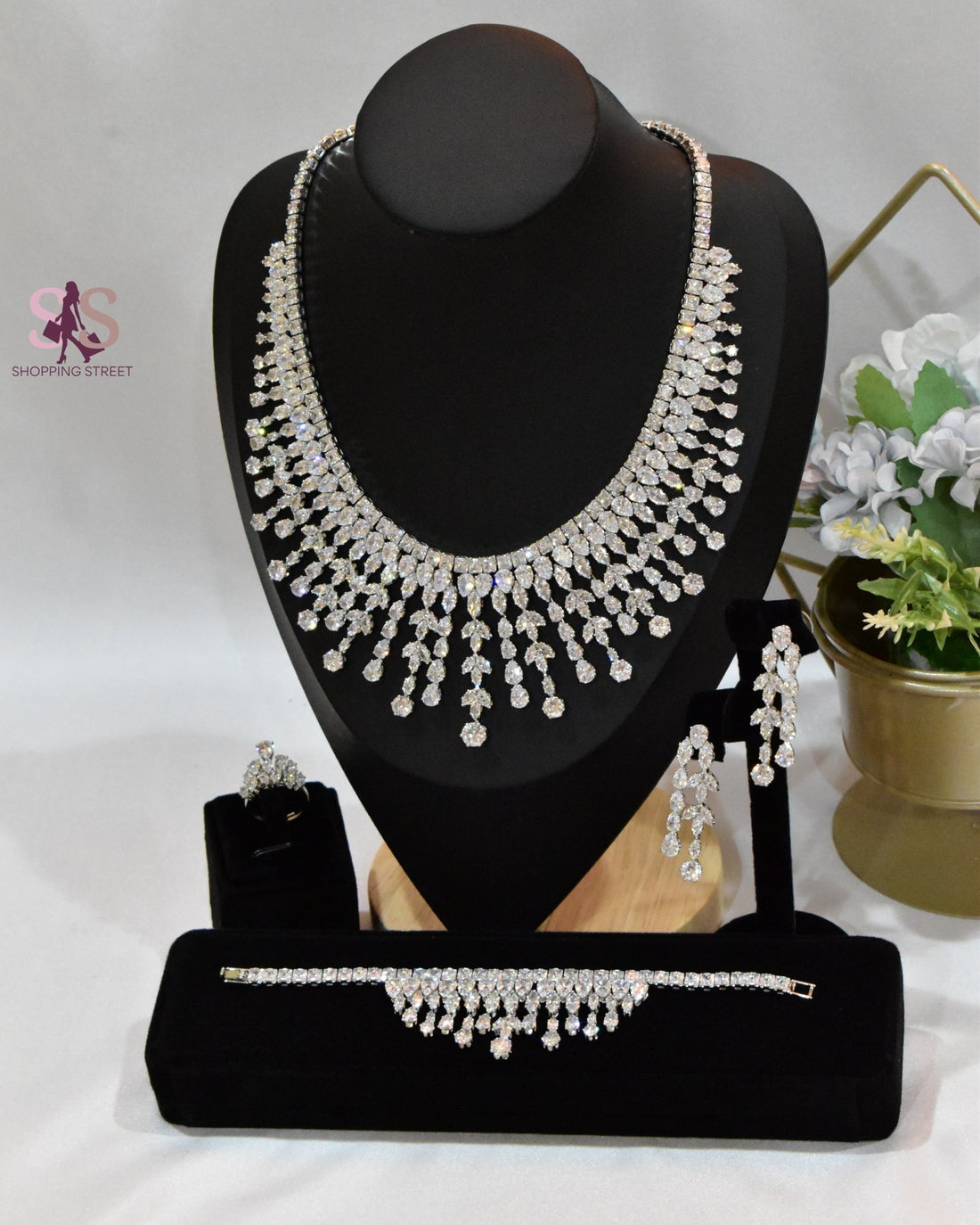 Royal Radiance Set 1