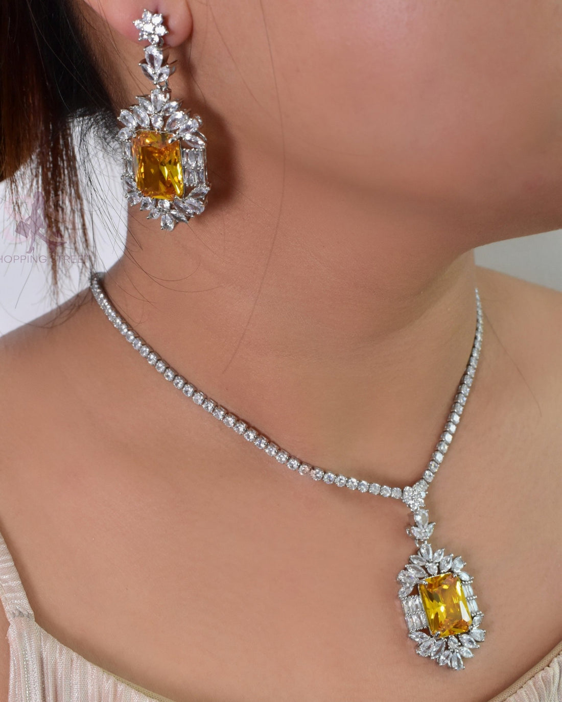 Luminous Luxe 3pc set 4