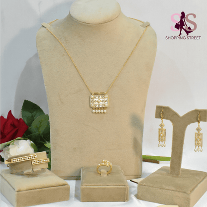 Nayrah Dainty Set