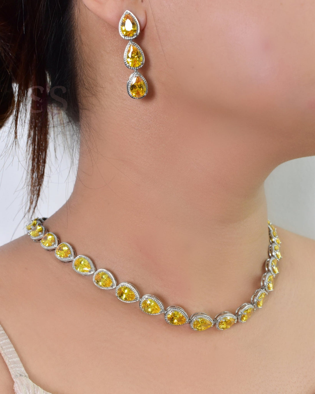 Zaynah Yellow Necklace Earring Ring Set 2