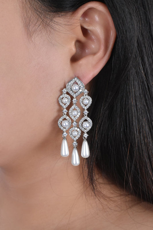 Sherine Pearl Earrings