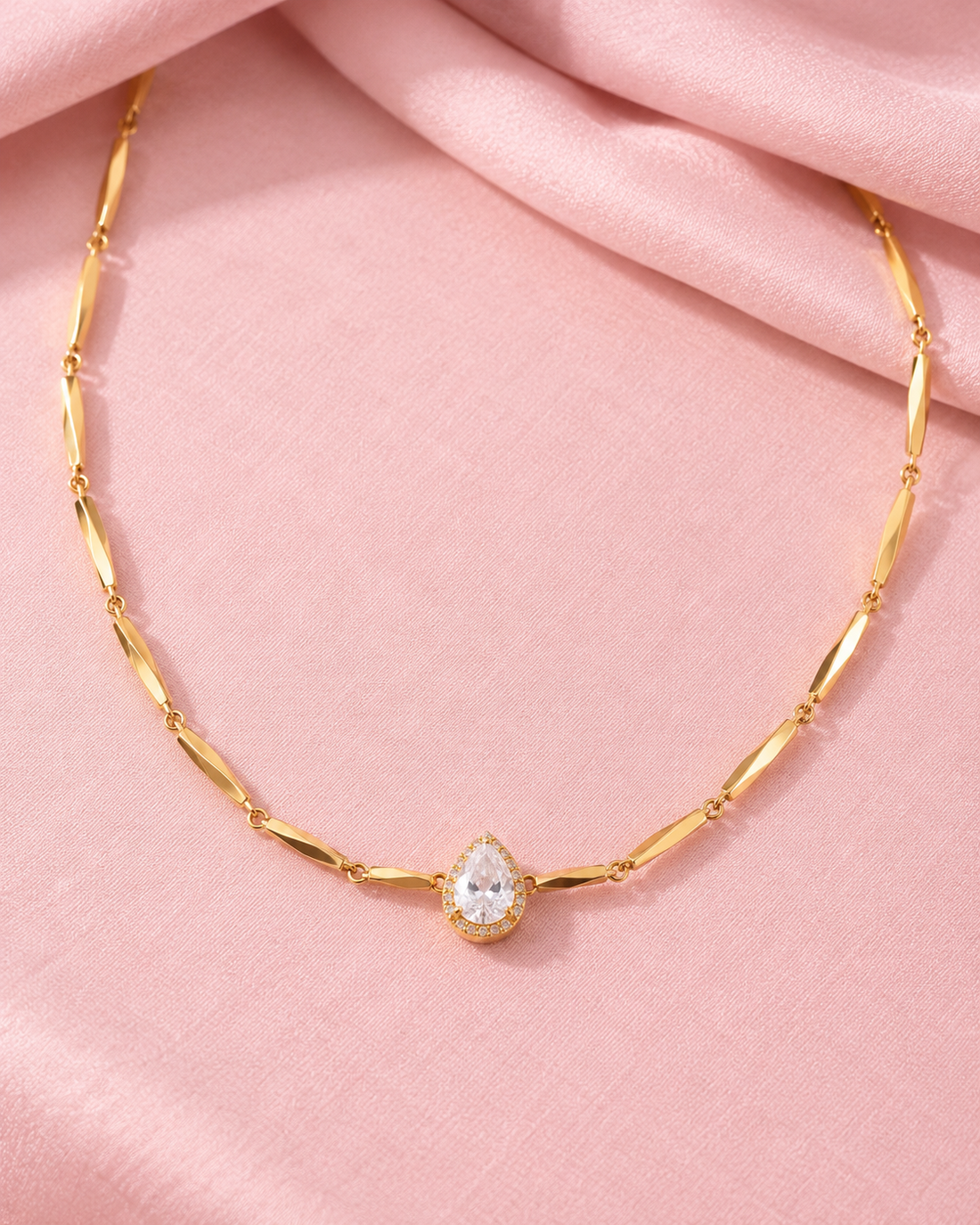 Burq Elegant Choker Necklace — Necklace, Kuwait — 1