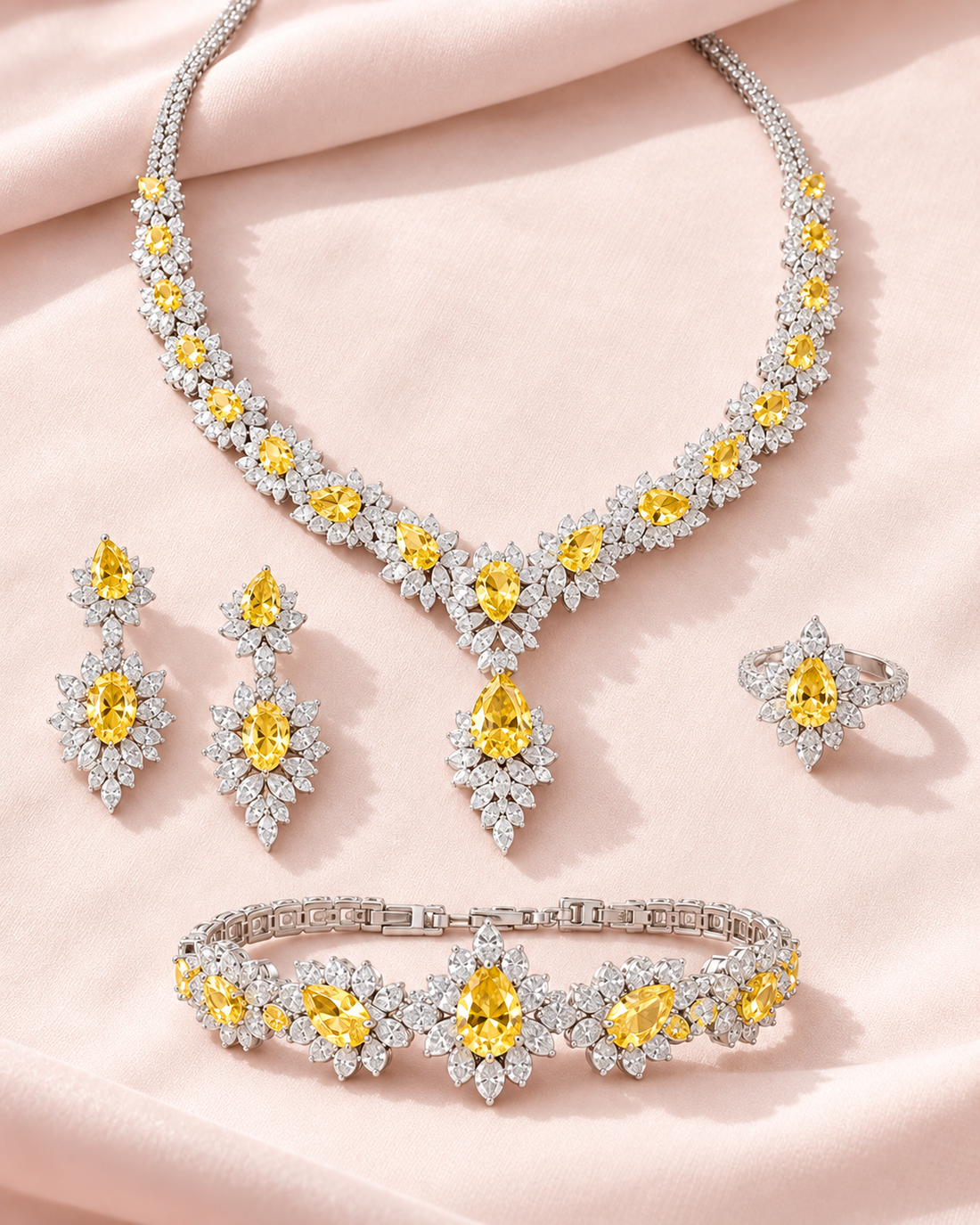Canary Ensemble — jewellery, Kuwait — 1