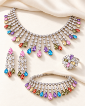 Carnival Quartet — jewellery, Kuwait — 1