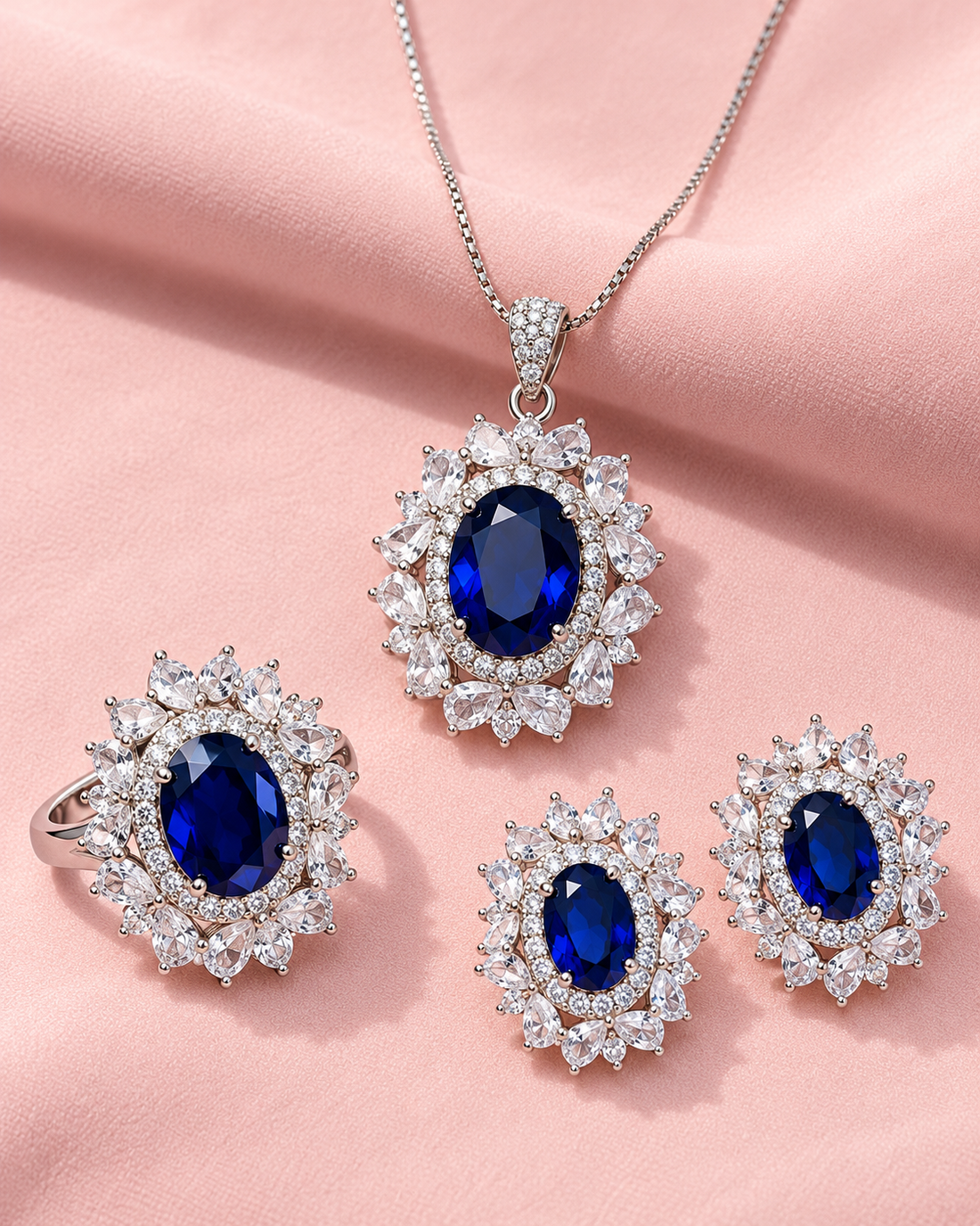 Lamar Bloom Set — jewellery, Kuwait — 1