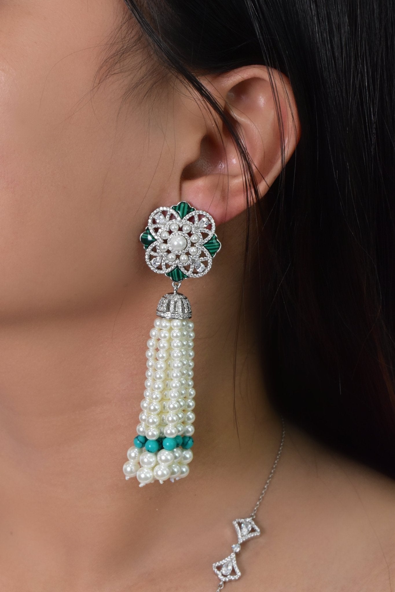 Sueaydah Necklace Earrings Pearl Set