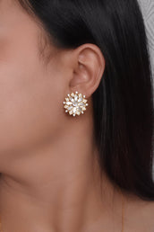 Nawal Golden Long Necklace Set 2