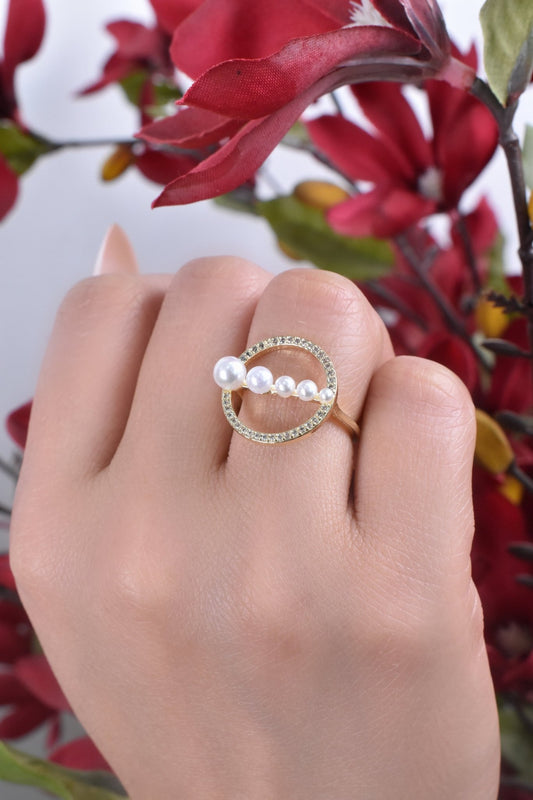 Alvara Pearl Ring