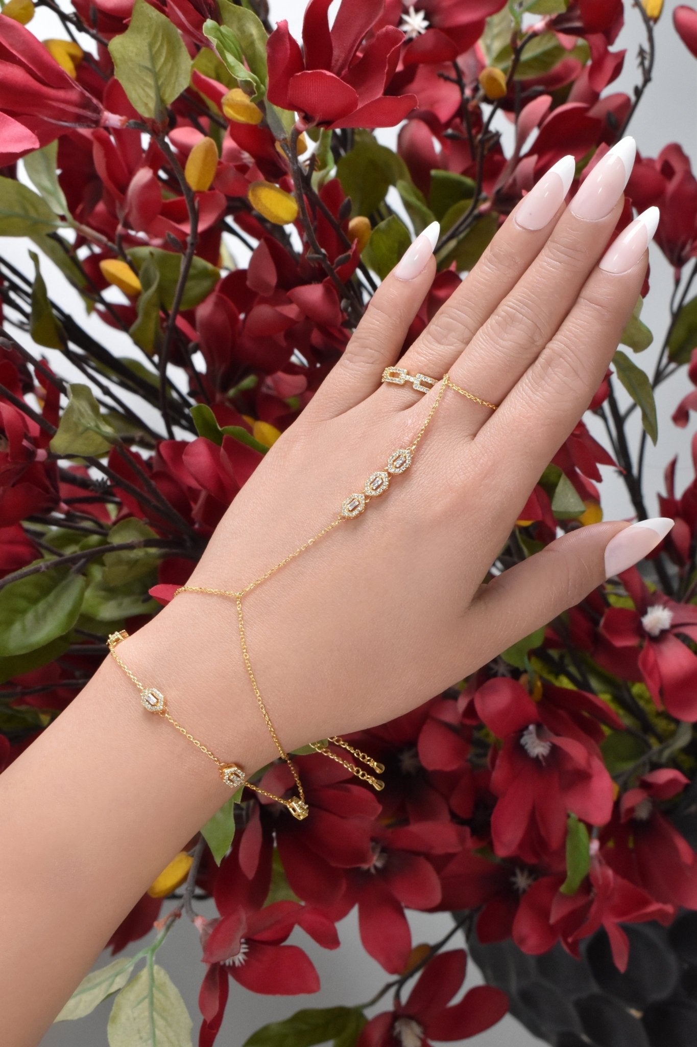 Elda Delicate Bracelet