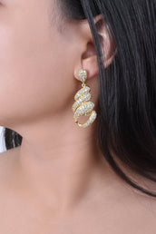Fazia Golden Dangling Earrings — Earrings, Kuwait — 2