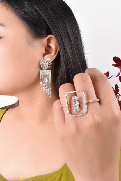 Felice Earrings With Ring
