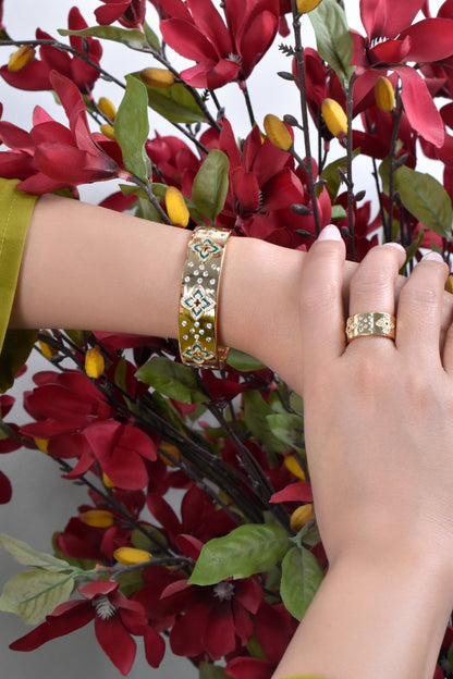 Capriyana Bracelet Ring Set