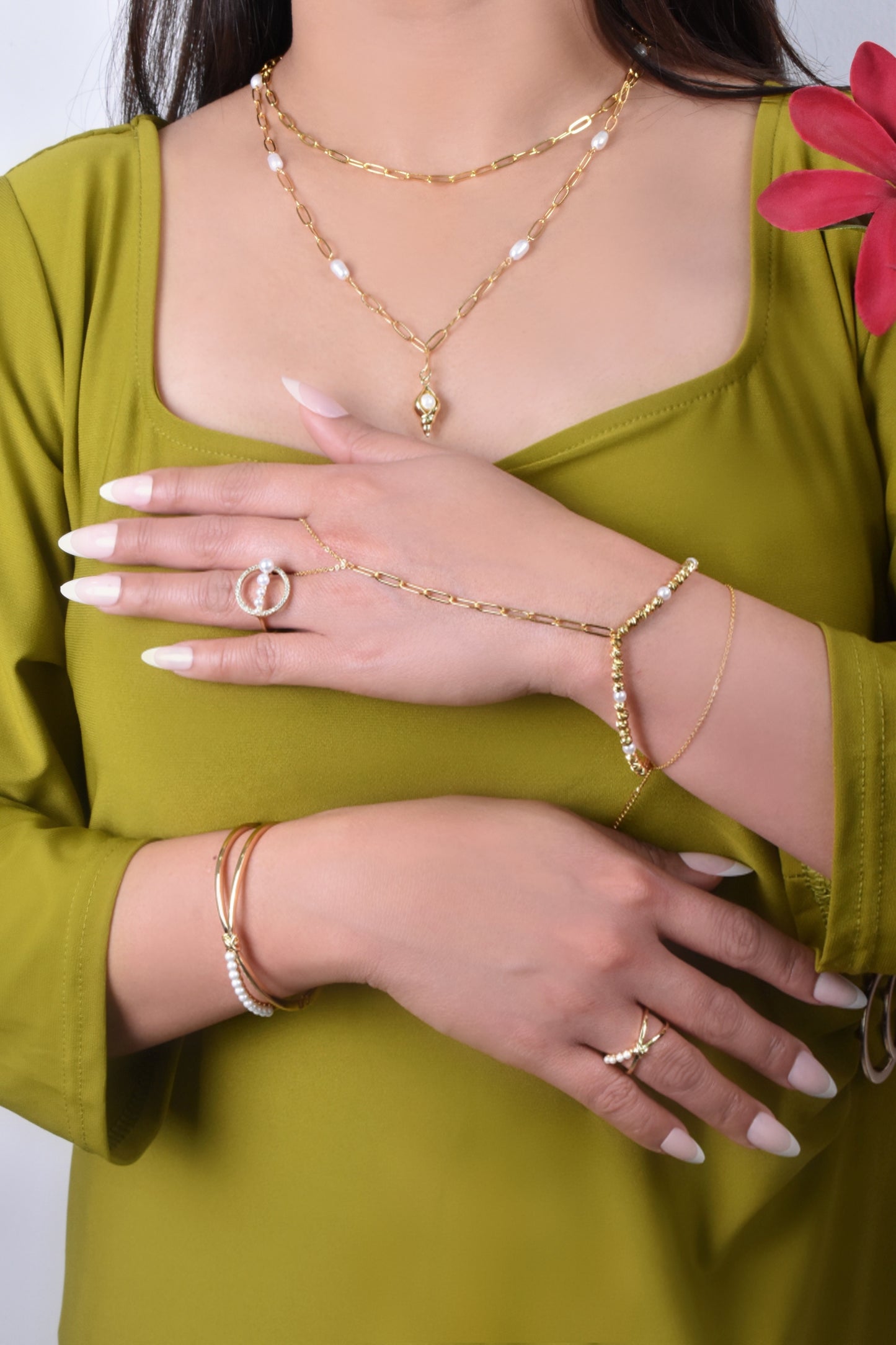 Lucia Double Layers Necklace